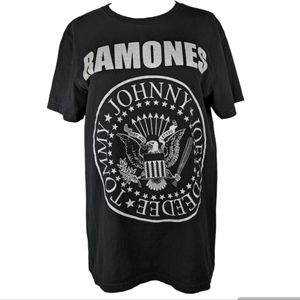 The Ramones Graphic Band Tee Unisex M